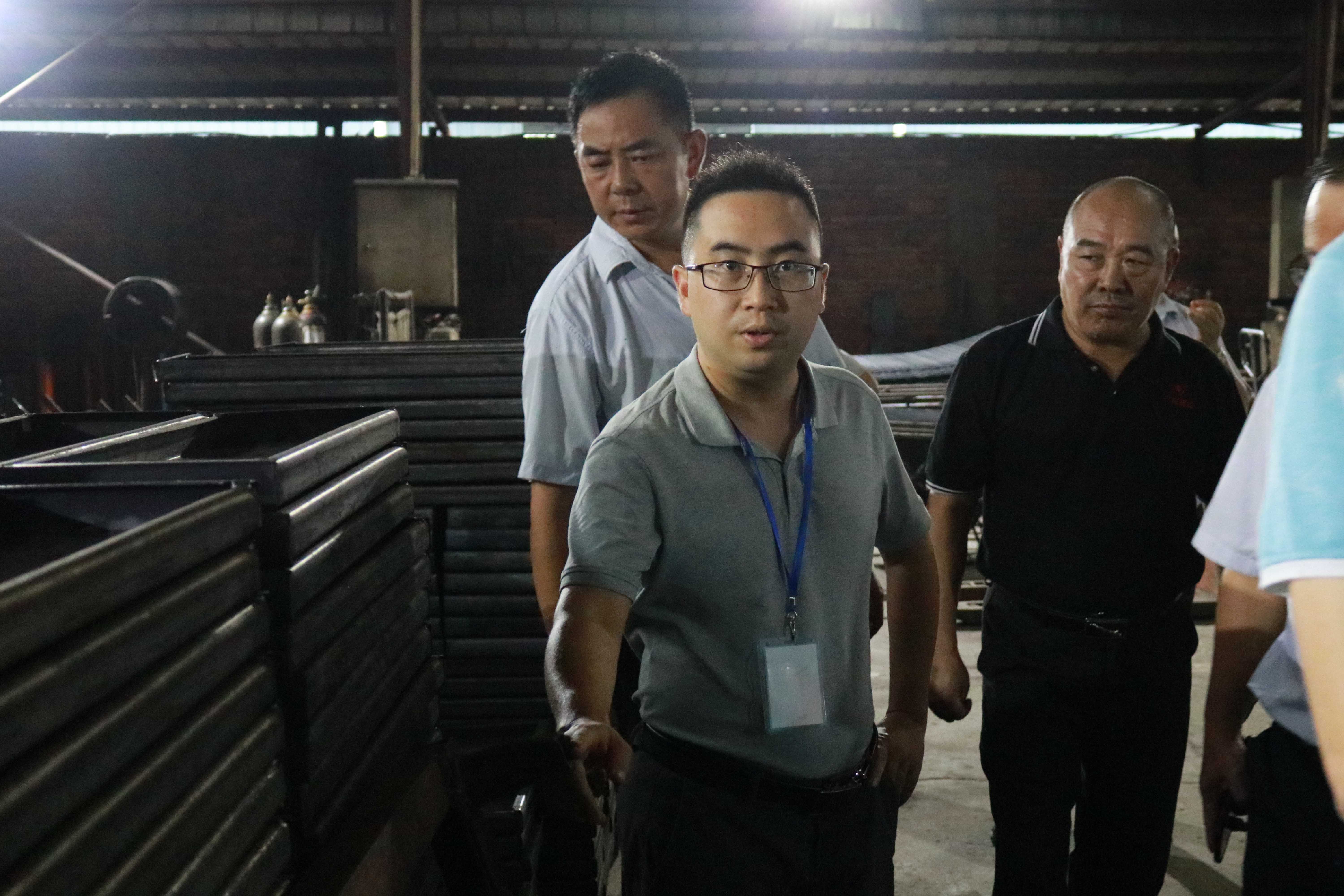 檢查組實地查看、檢查臺賬(3).jpg