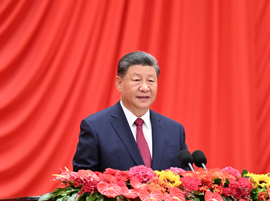 ??9月30日晚，慶祝中華人民共和國成立75周年招待會在北京人民大會堂隆重舉行。中共中央總書記、國家主席、中央軍委主席習近平出席招待會并發(fā)表重要講話。
