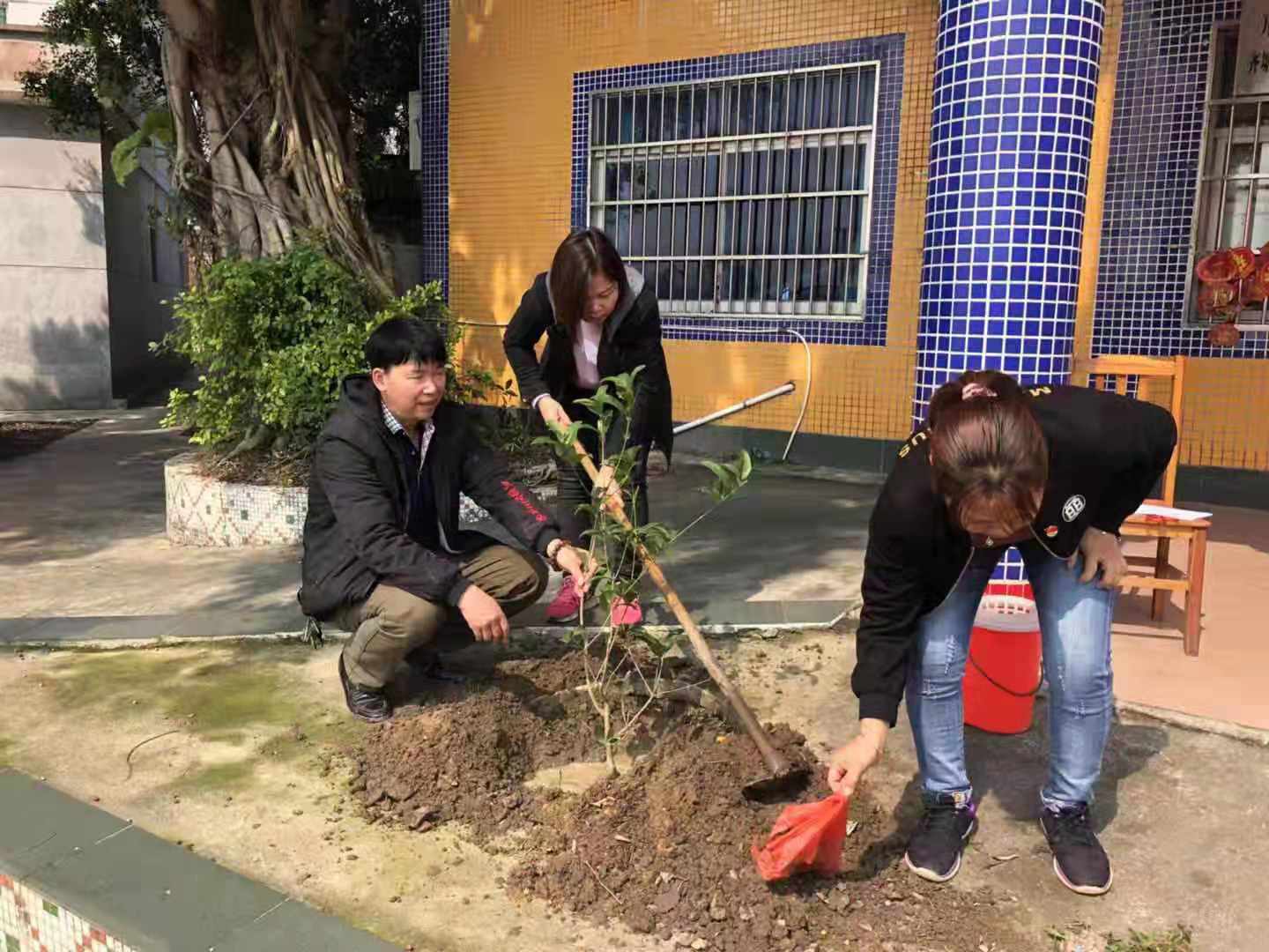 齊塘村委會.jpg