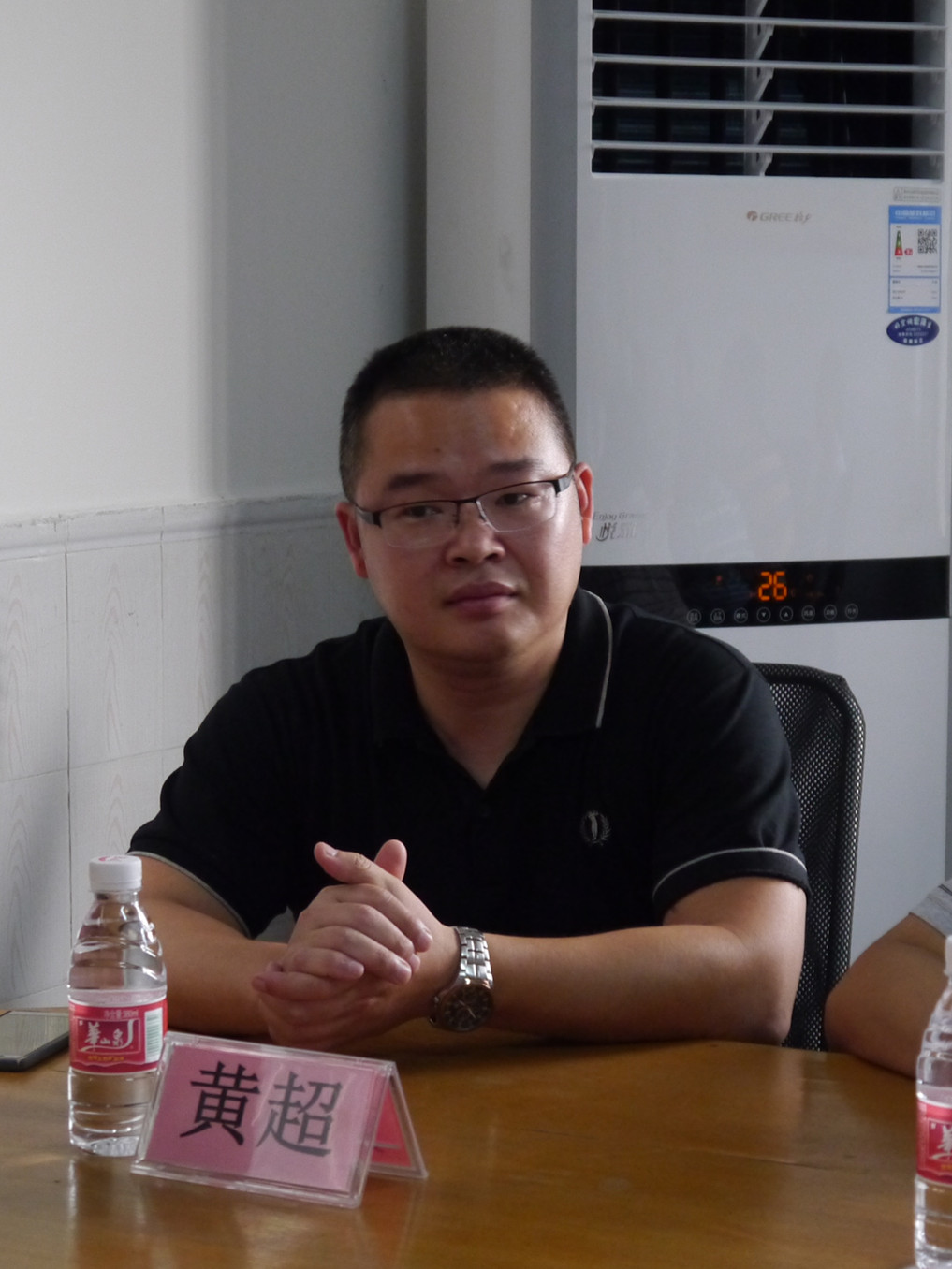 4、駐村第一書記黃超.JPG