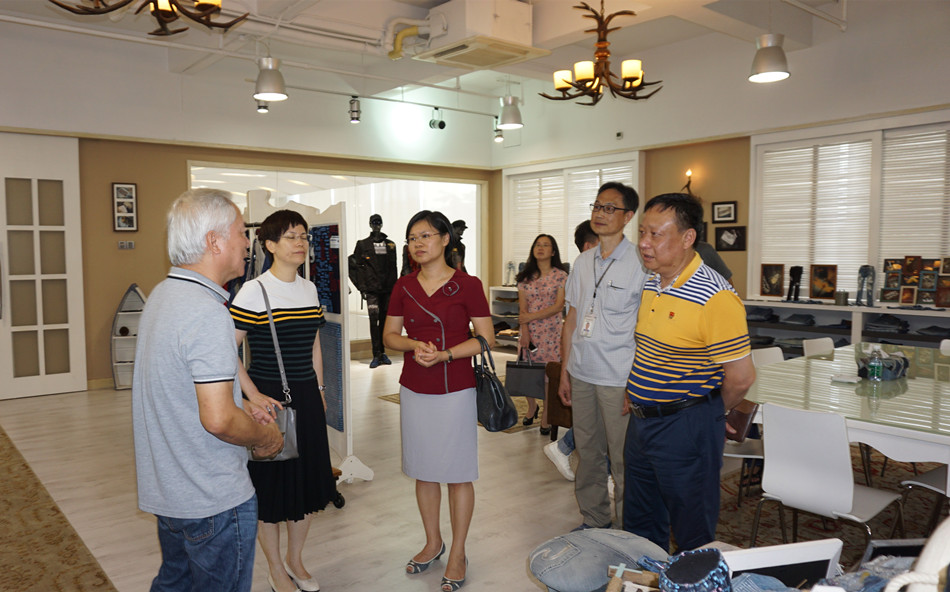 興時(shí)年DSC08806_副本.jpg